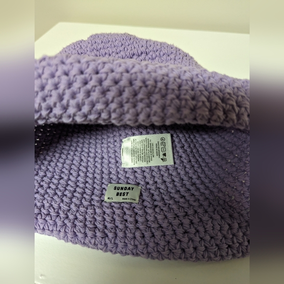 Aritiza Sunday Best Moppet Bucket Hat - Picture 4 of 4